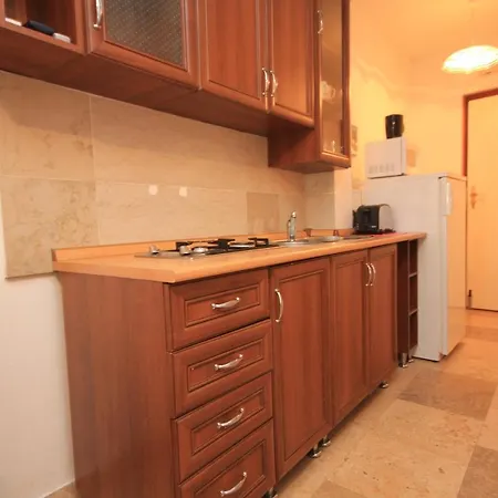 Family Friendly Apartments With A Swimming Pool Rovinj - 3394 *