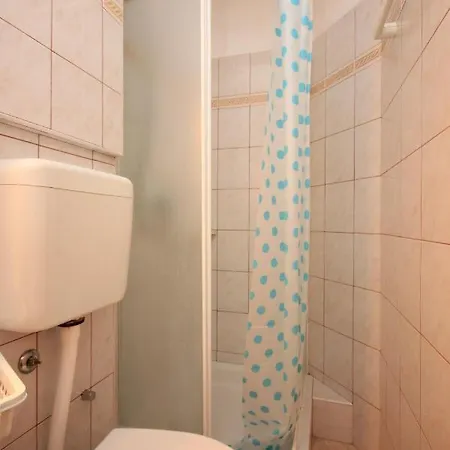Family Friendly Apartments With A Swimming Pool Rovinj - 3394 Apartment Rovinj