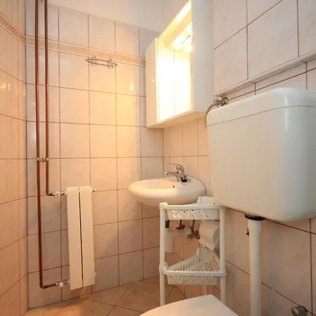 Family Friendly Apartments With A Swimming Pool Rovinj - 3394 Apartment *